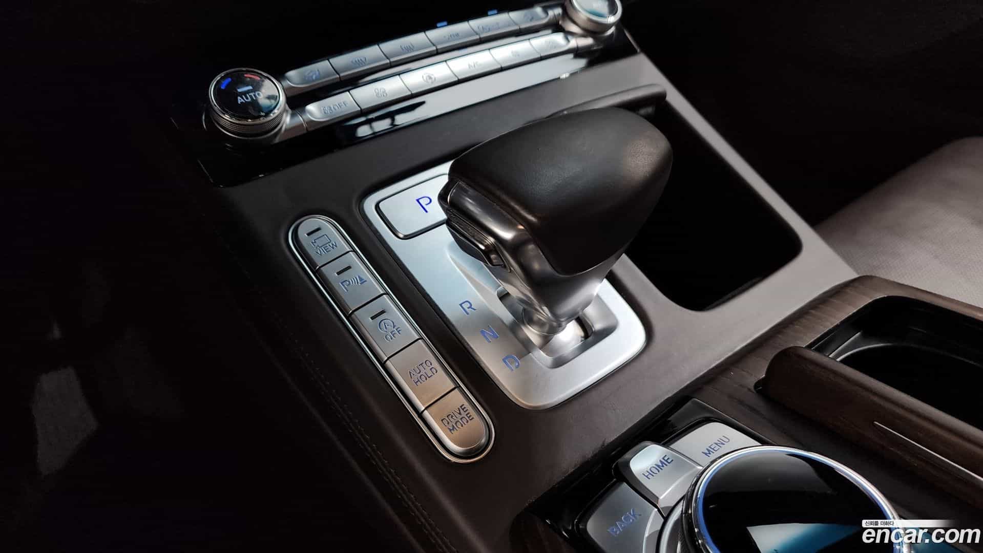 G90 Genesis 2019.4-INNER-009