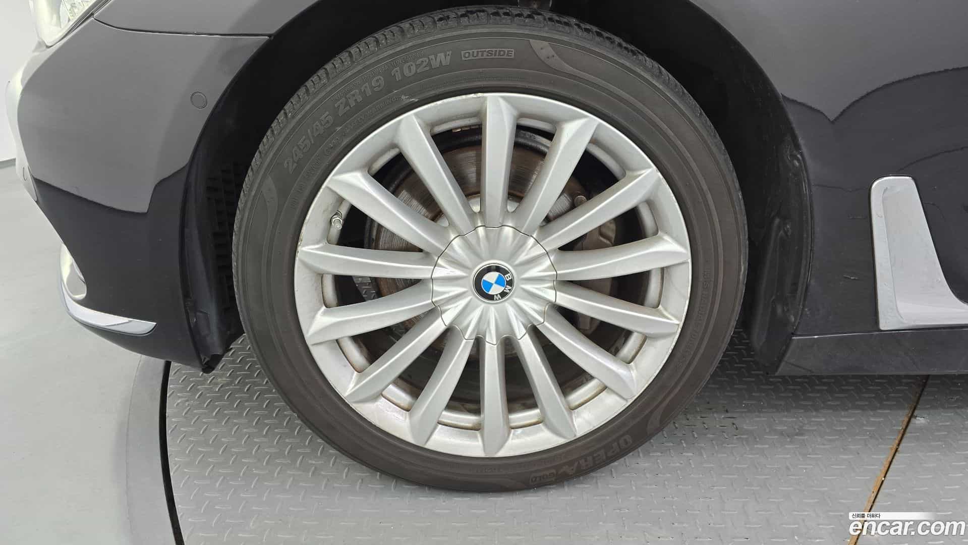 7-Series BMW 2016.11-OUTER-005