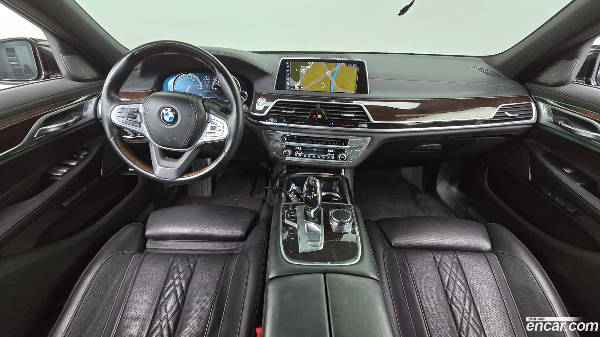 7-Series BMW 2016.11-INNER-007
