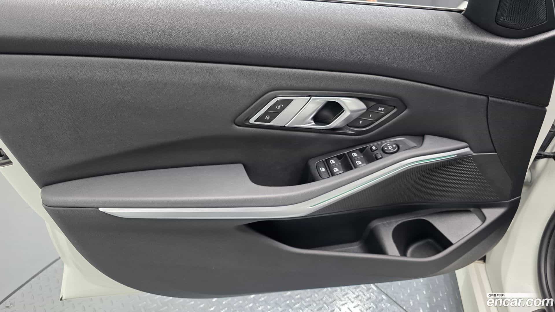 3-Series BMW 2020.9-INNER-034