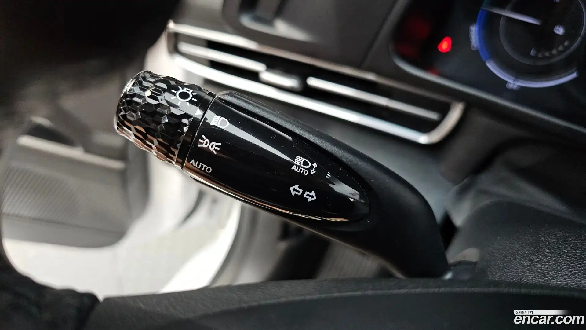 AVANTE Hyundai 2023.2-OPTION-024