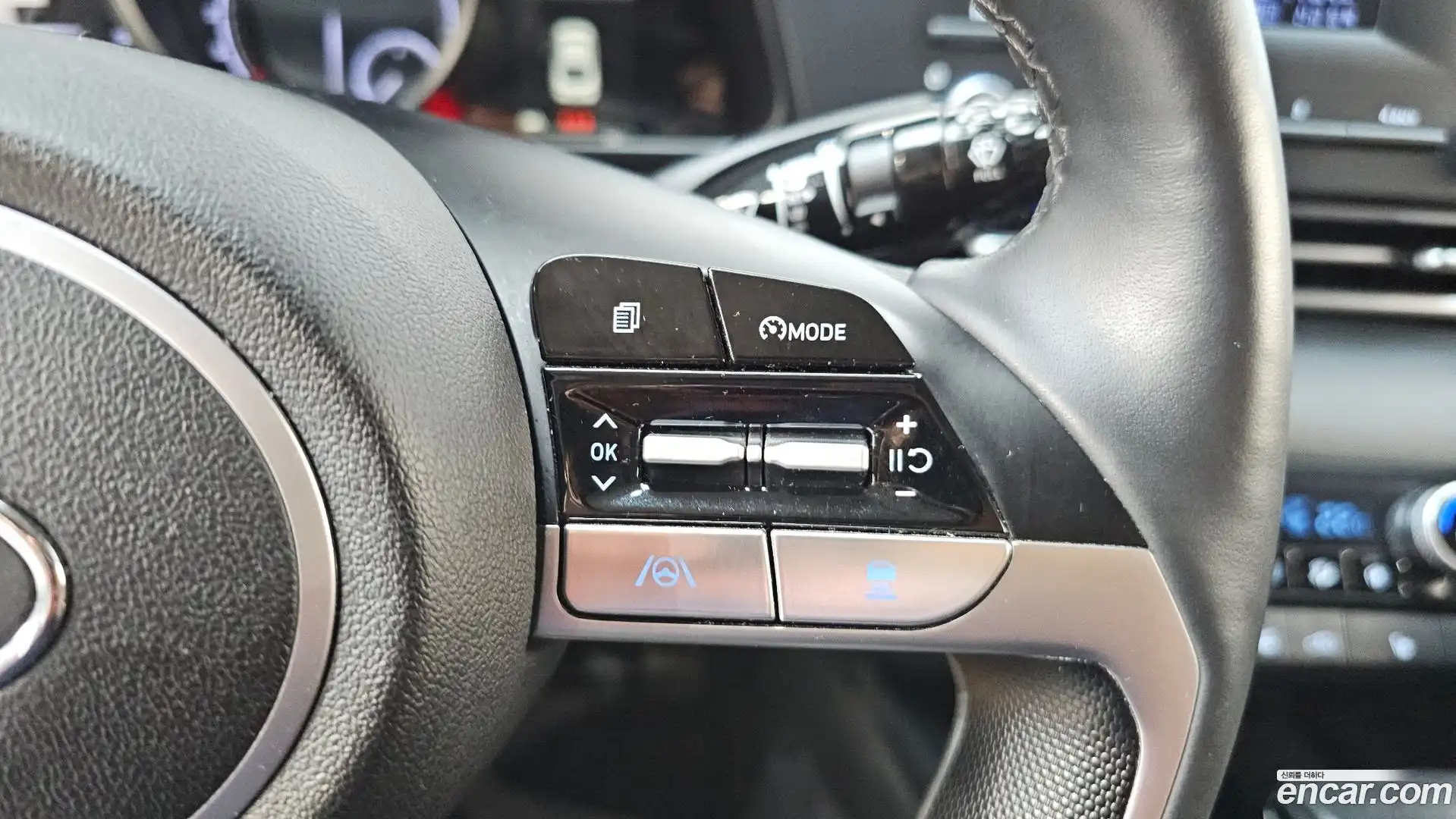 AVANTE Hyundai 2023.2-OPTION-041