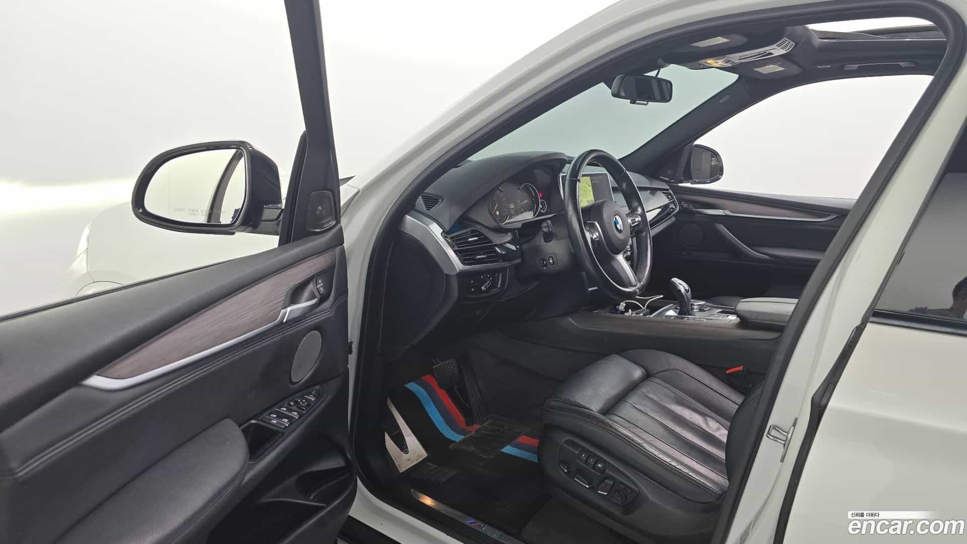 X5 BMW 2016.0-INNER-010