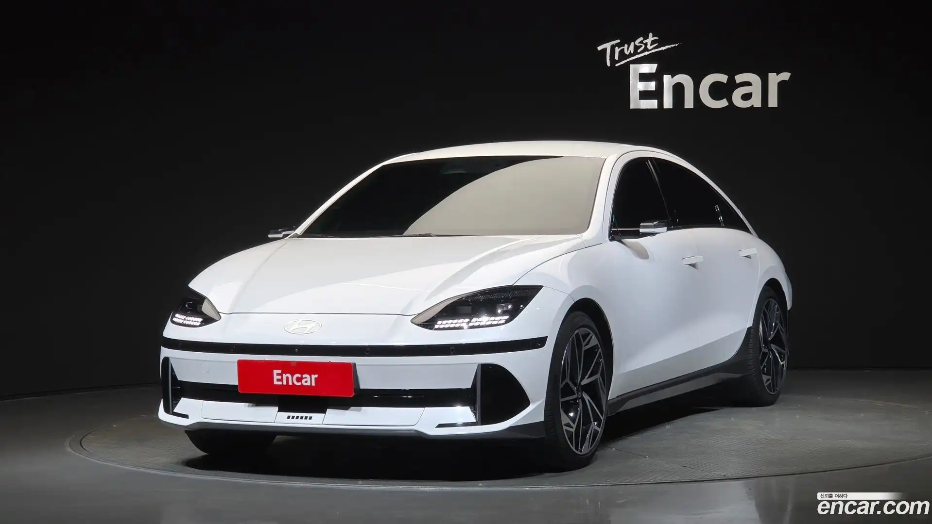 Ioniq6 Hyundai 2022.9-OUTER-001