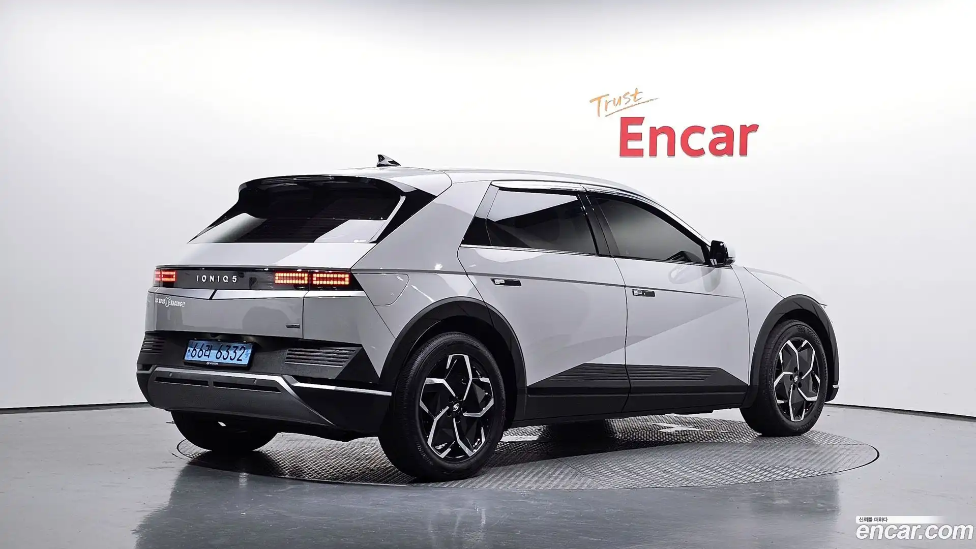 Ioniq5 Hyundai 2023.2-OUTER-002