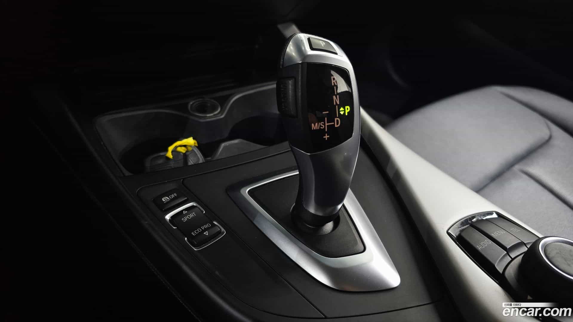 1-Series BMW 2016.4-INNER-009