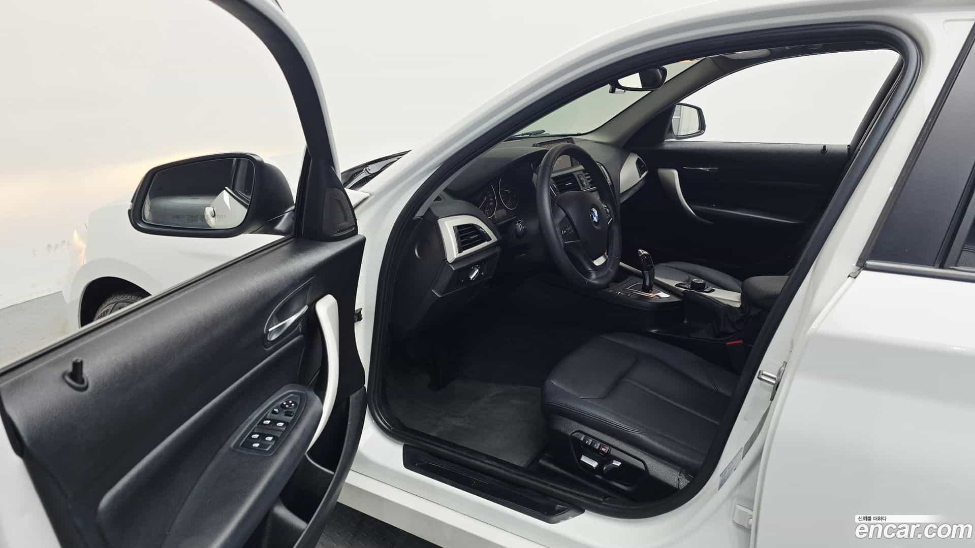 1-Series BMW 2016.4-INNER-010