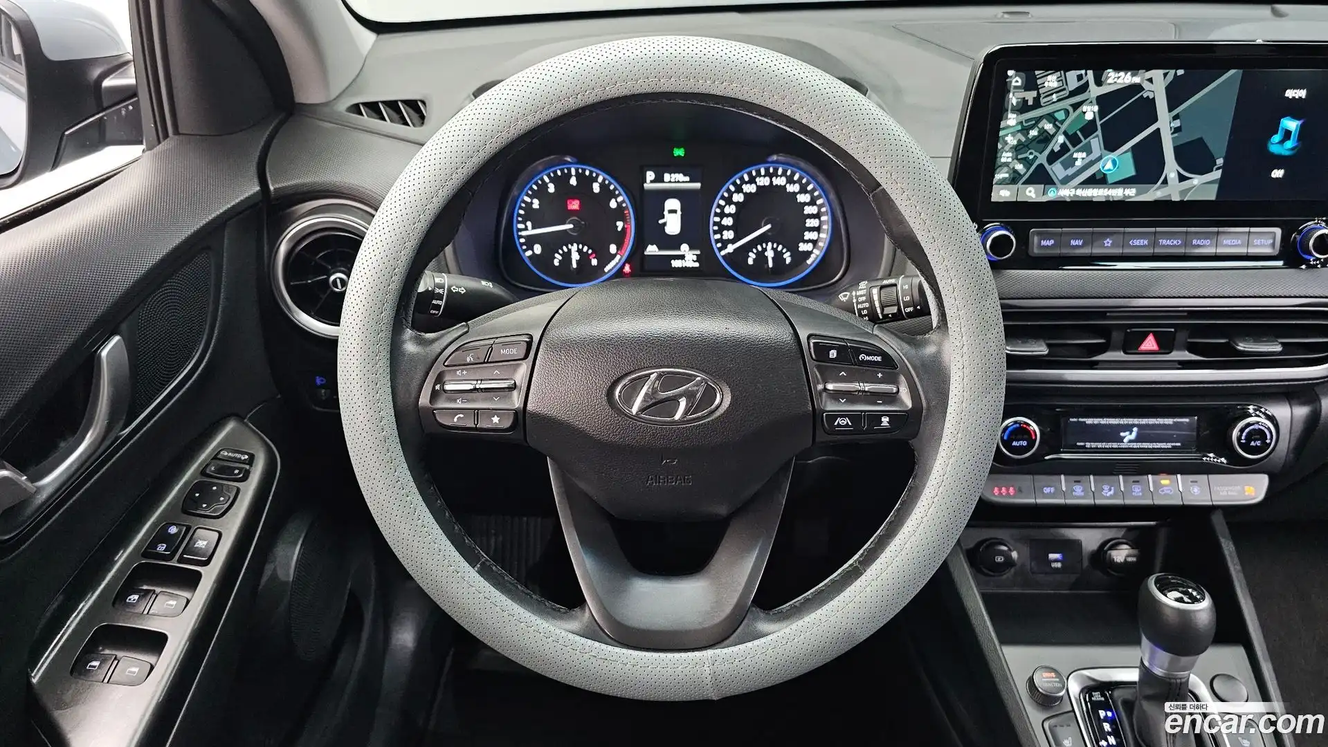 Kona Hyundai 2020.11-OPTION-017