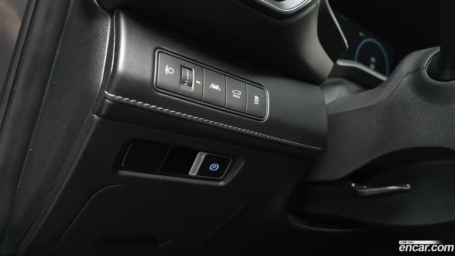 Santafe Hyundai 2023.1-OPTION-022
