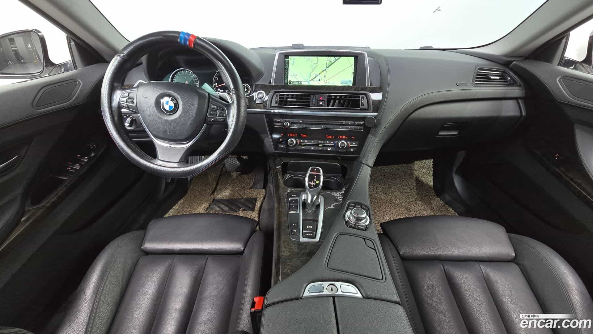 6-Series BMW 2014.4-INNER-007