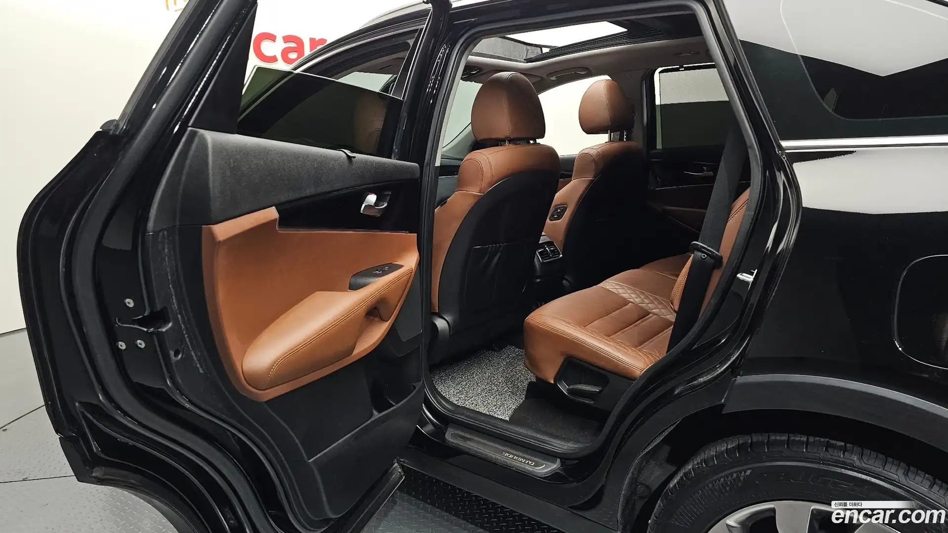 Sorento Kia 2018.6-OPTION-016