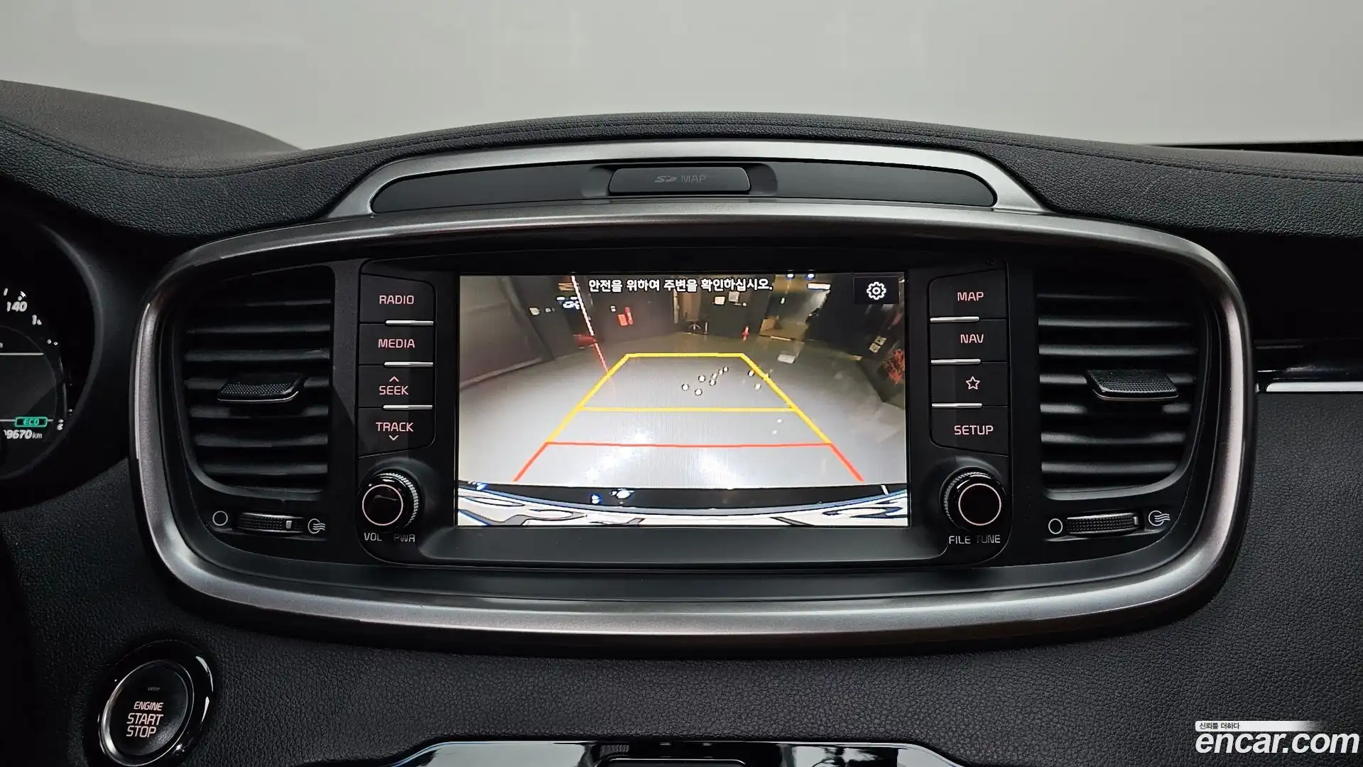 Sorento Kia 2018.6-OPTION-019