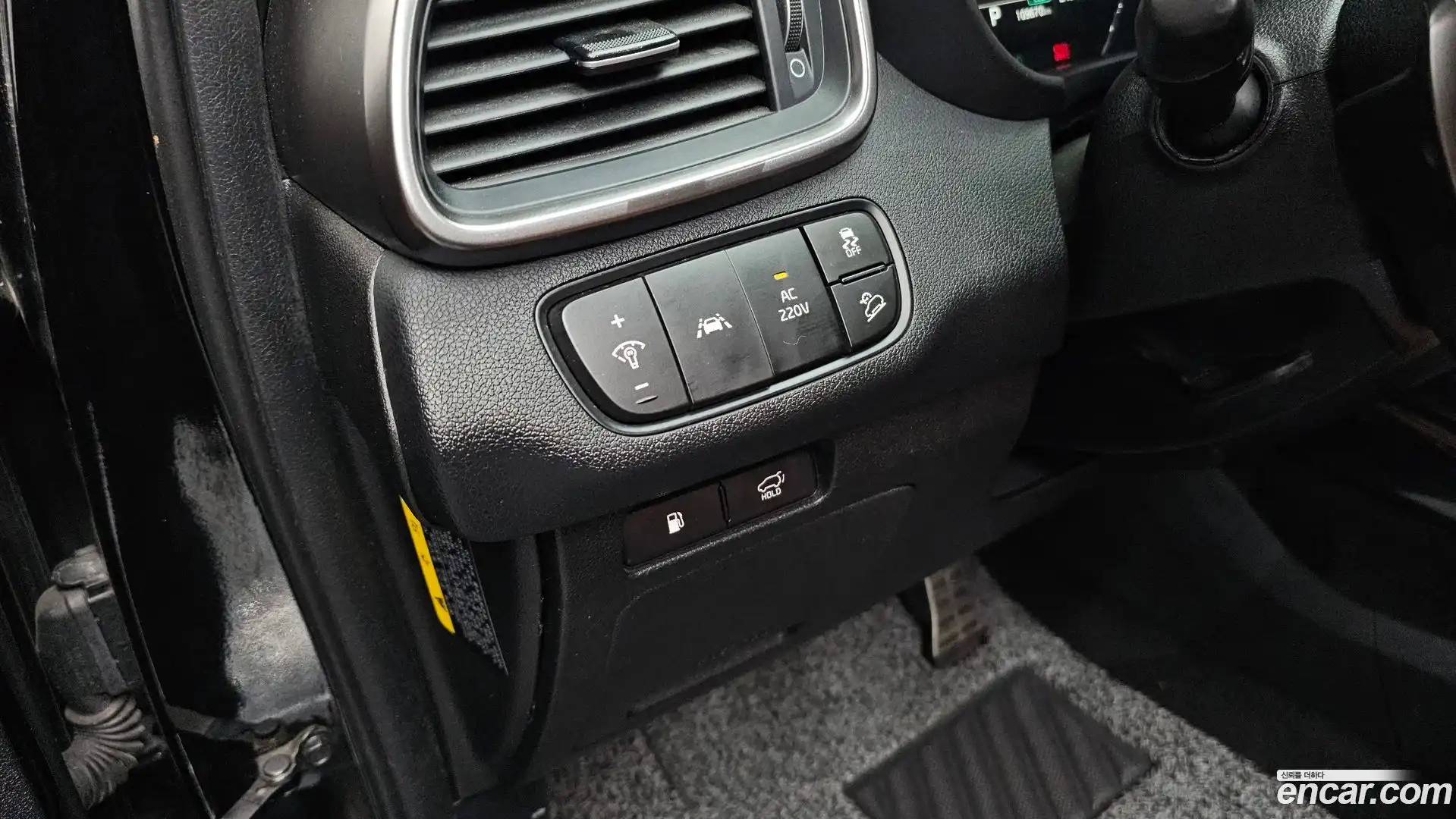 Sorento Kia 2018.6-OPTION-022