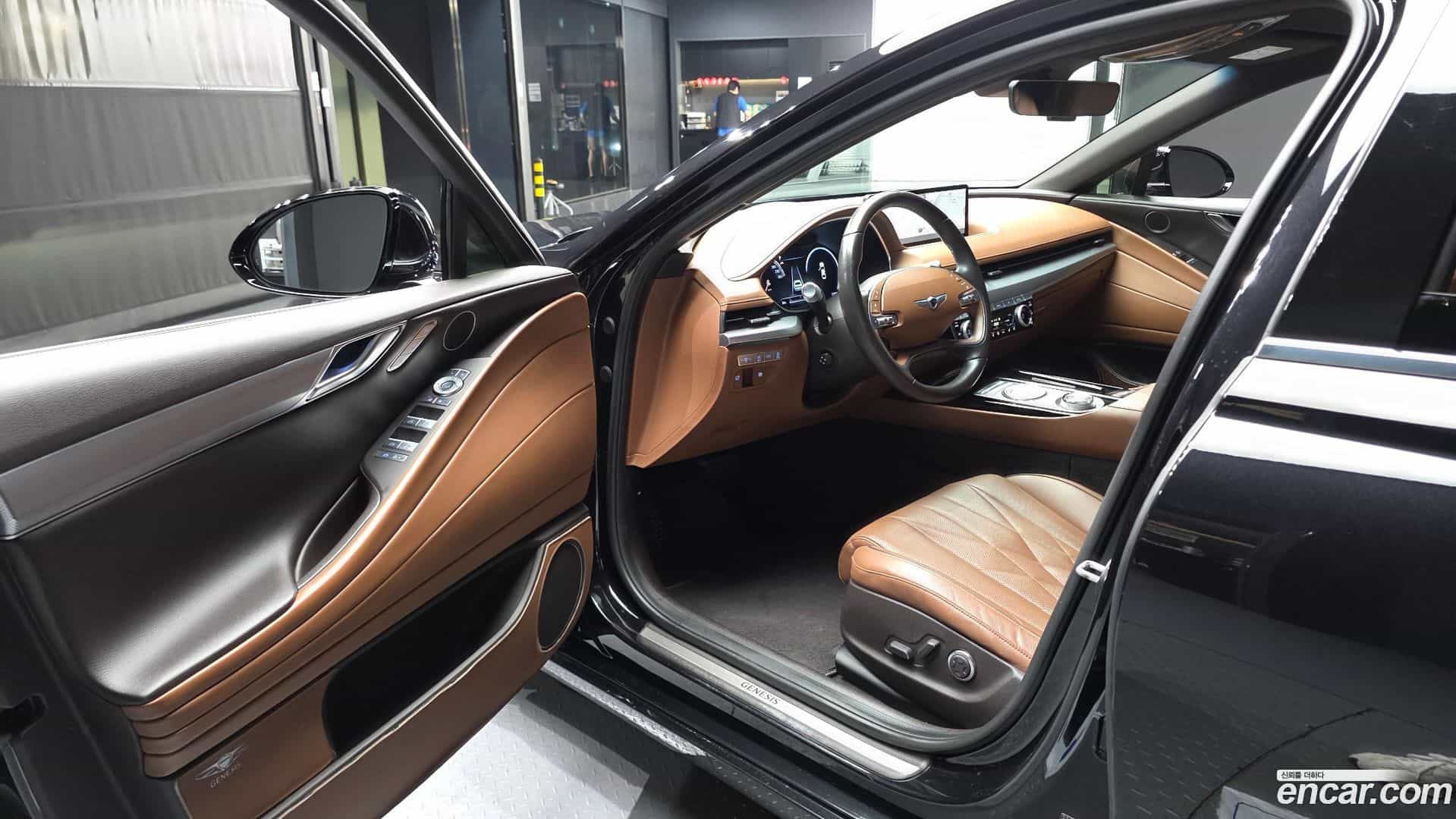 G80 Genesis 2021.0-INNER-010
