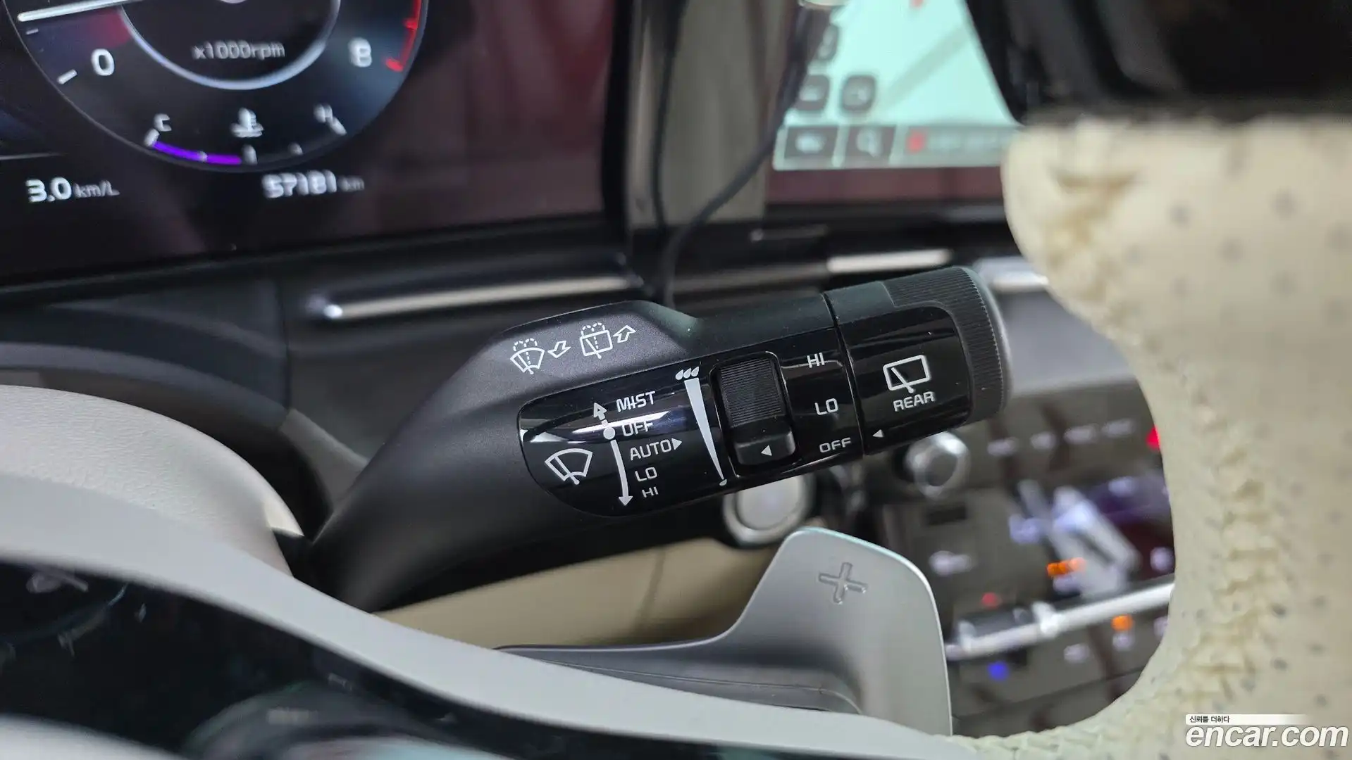Canival Kia 2021.9-OPTION-024