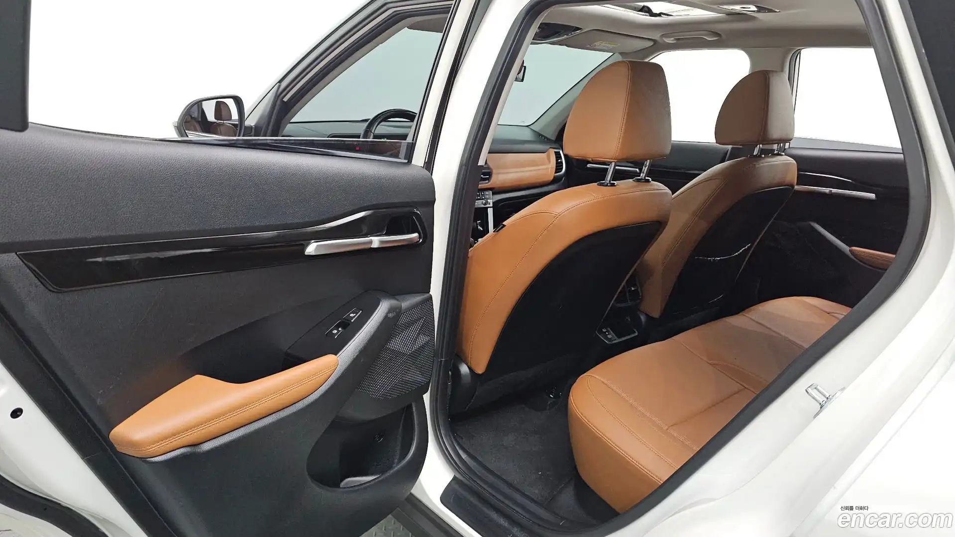 Seltos Kia 2023.0-INNER-036