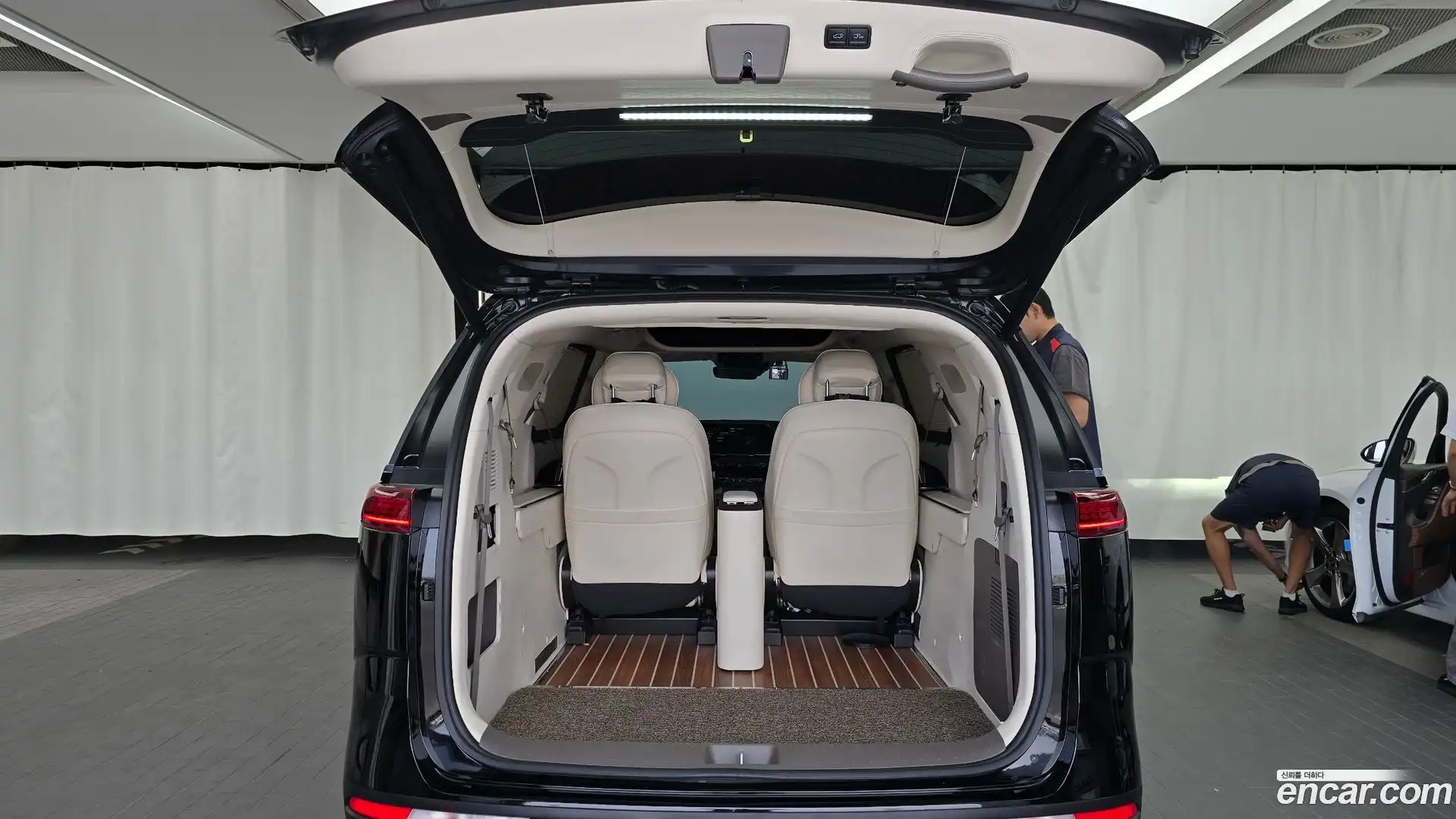 Canival Kia 2021.5-OPTION-024