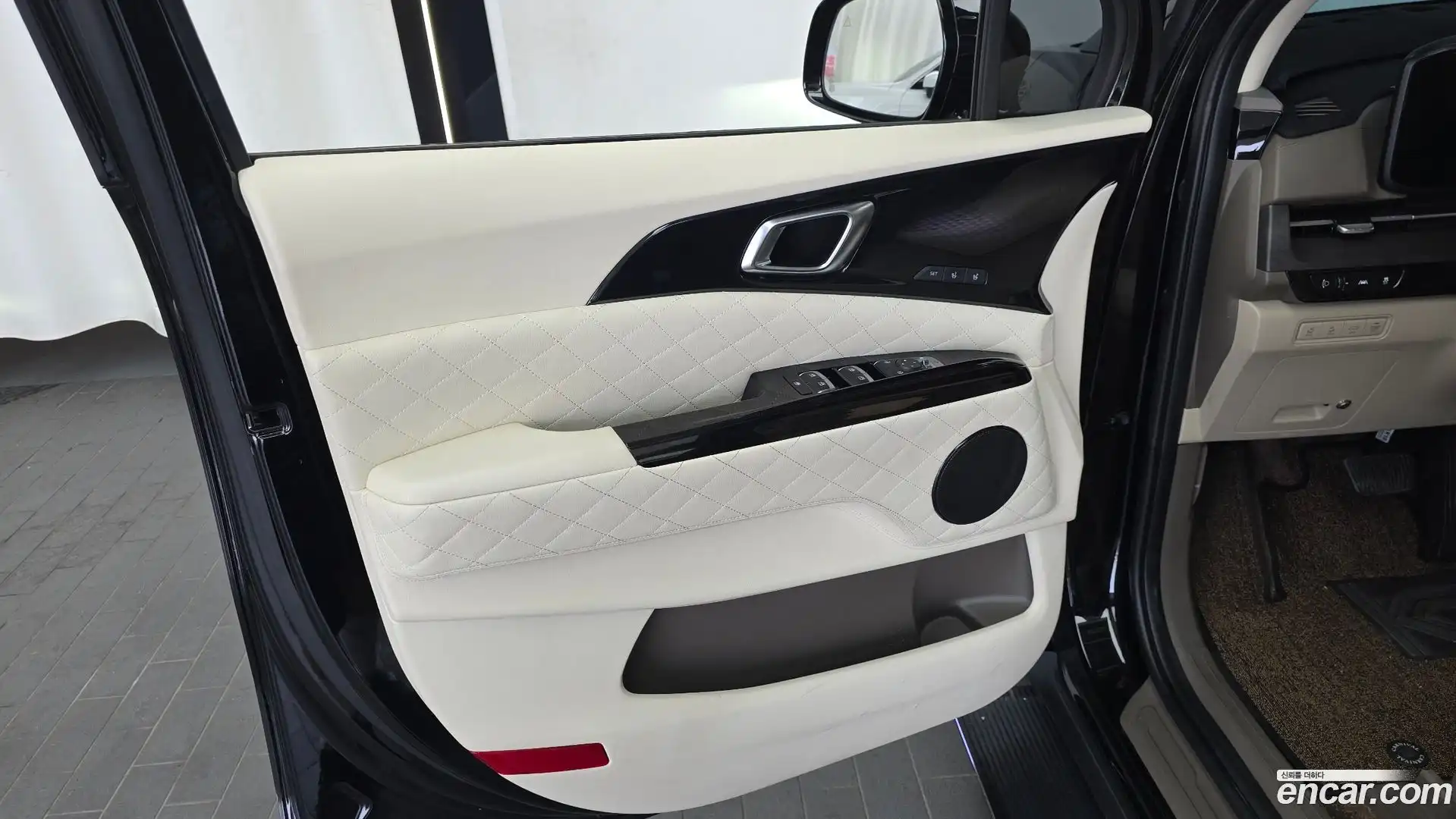Canival Kia 2021.5-INNER-034