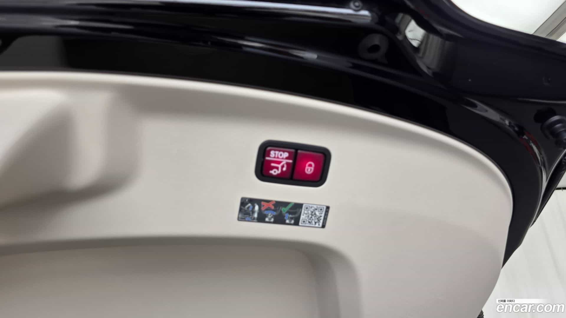 AMG GT Mercedes-Benz 2022.10-OPTION-041