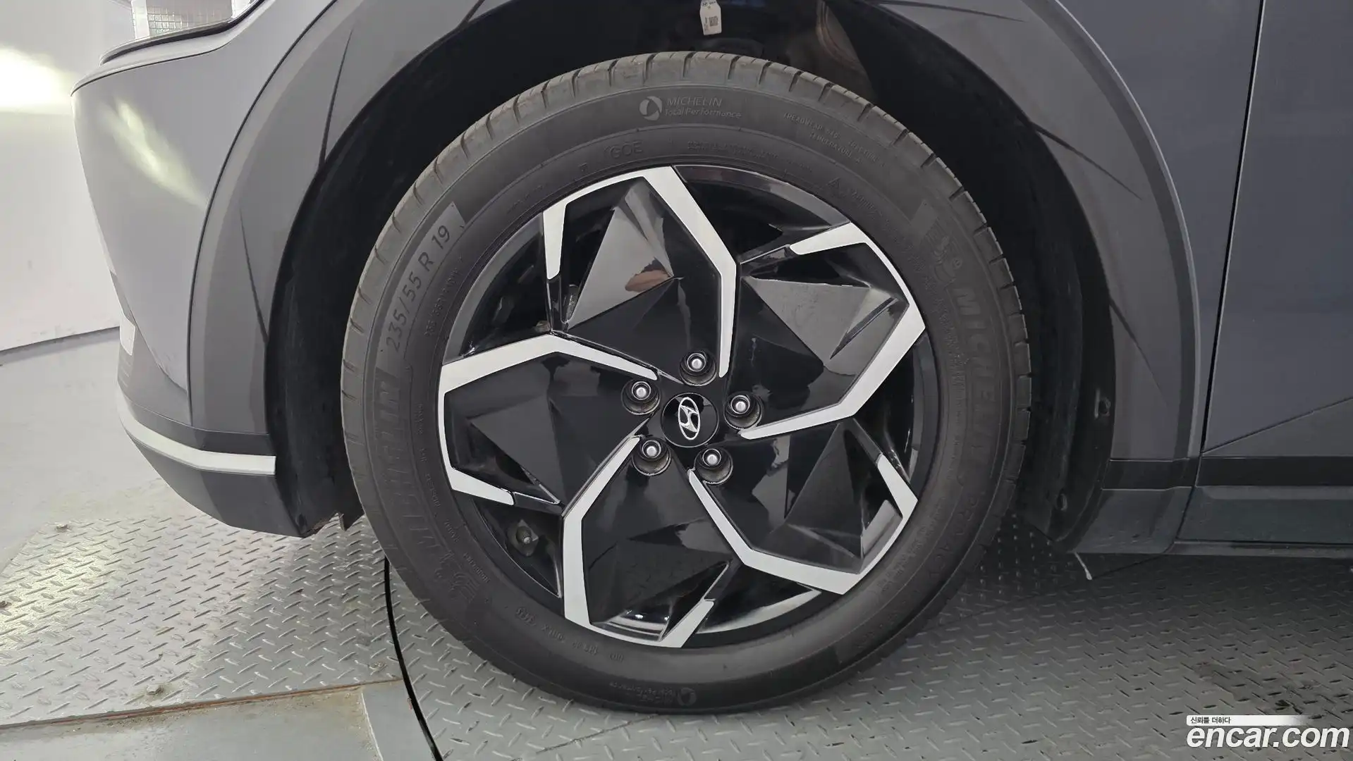 Ioniq5 Hyundai 2024.2-OUTER-005