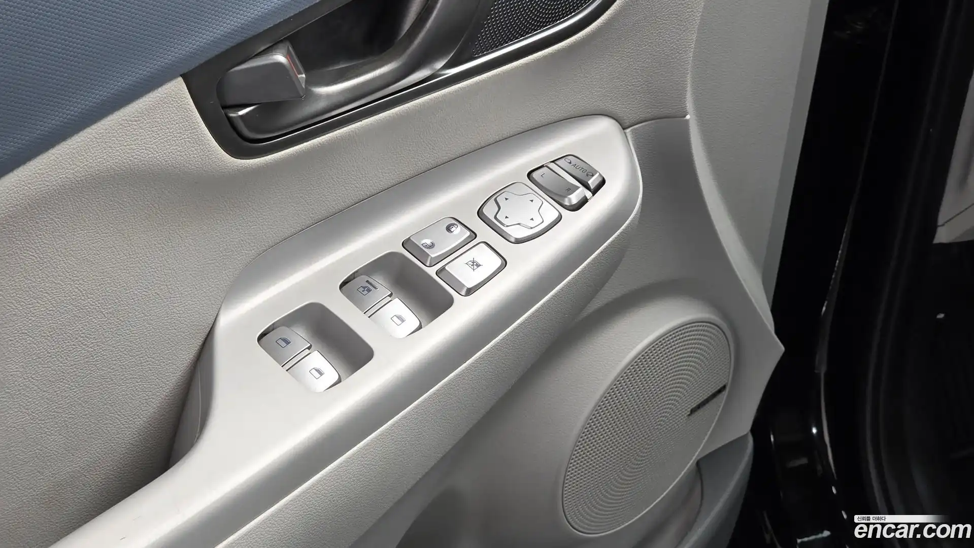 Kona Hyundai 2020.8-OPTION-020