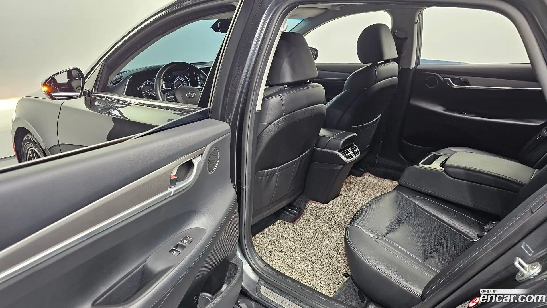 Grandeur Hyundai 2020.9-INNER-036