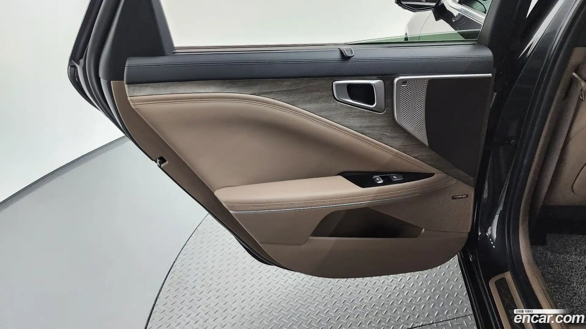 K8 Kia 2024.3-INNER-035