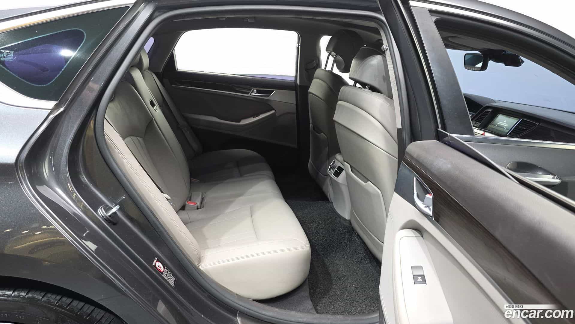 G80 Genesis 2017.7-OPTION-016