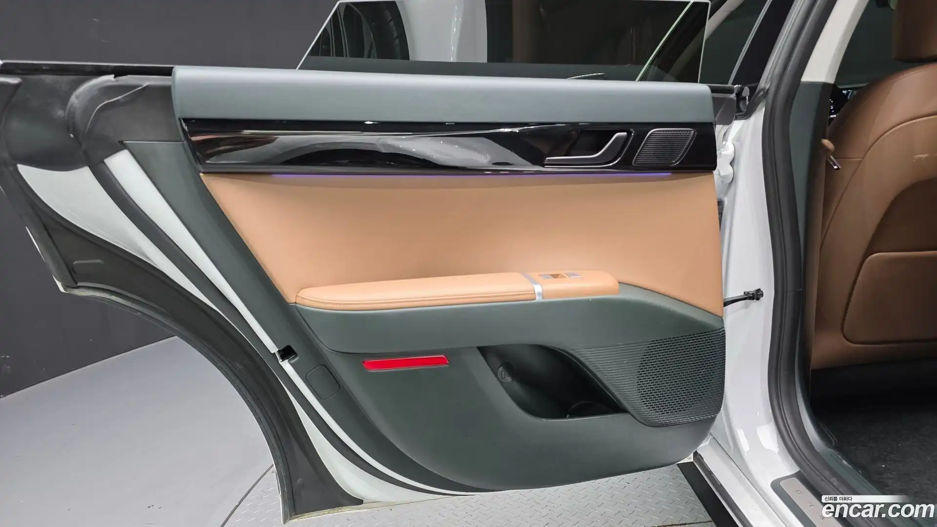 Grandeur Hyundai 2024.7-INNER-035