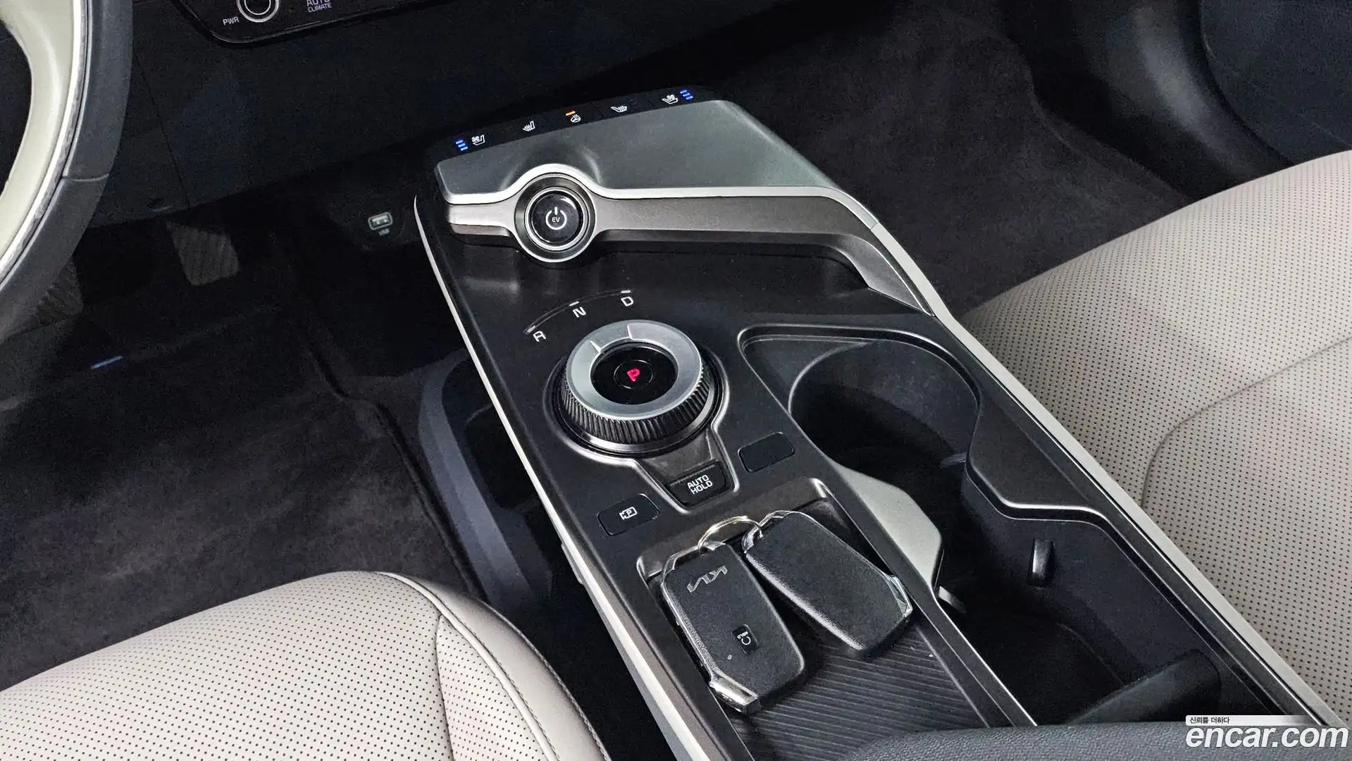 EV6 Kia 2022.2-INNER-009