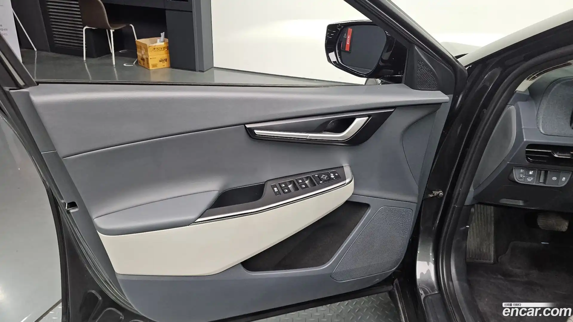 EV6 Kia 2022.2-INNER-034