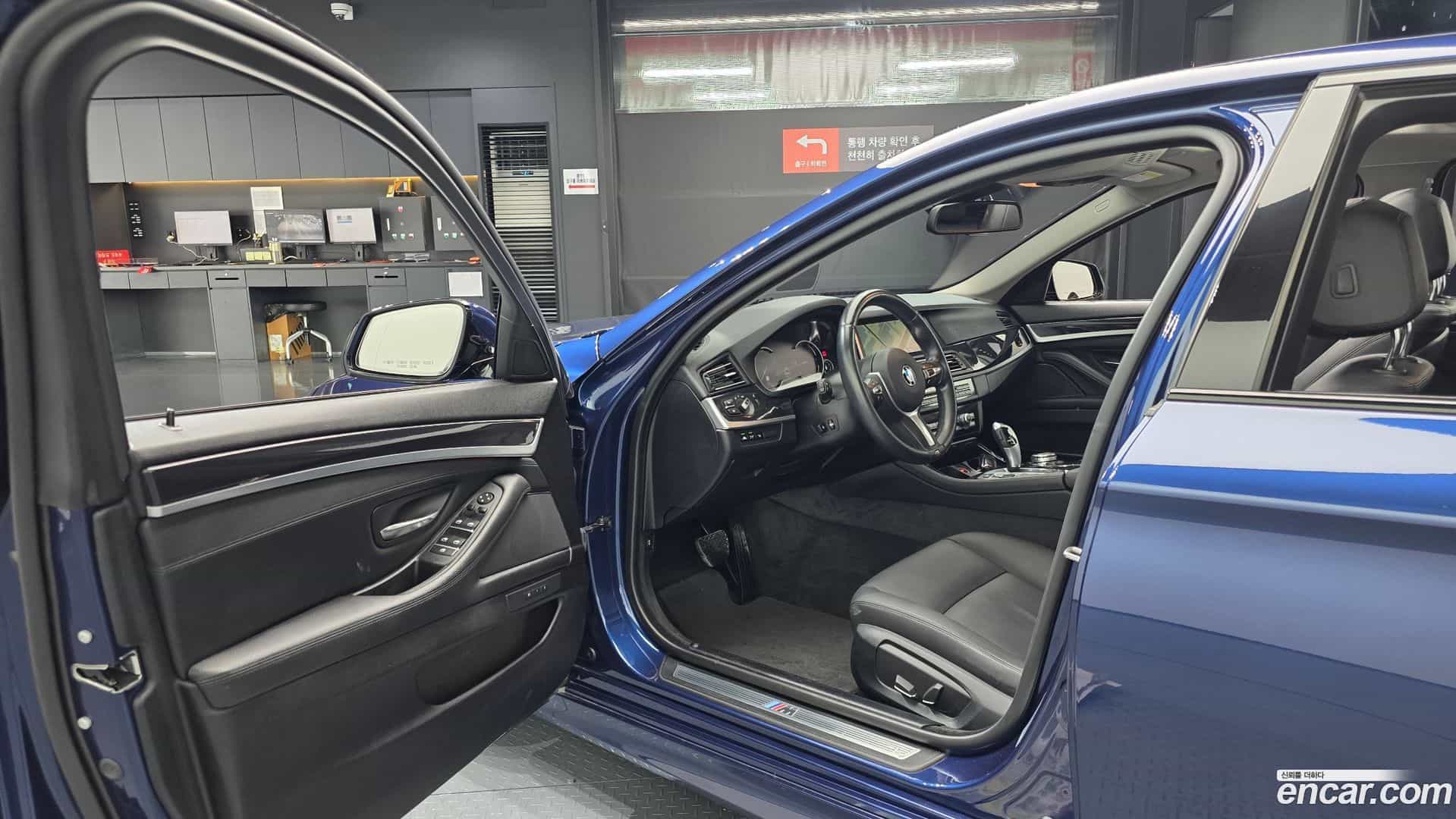 5-Series BMW 2016.11-INNER-010