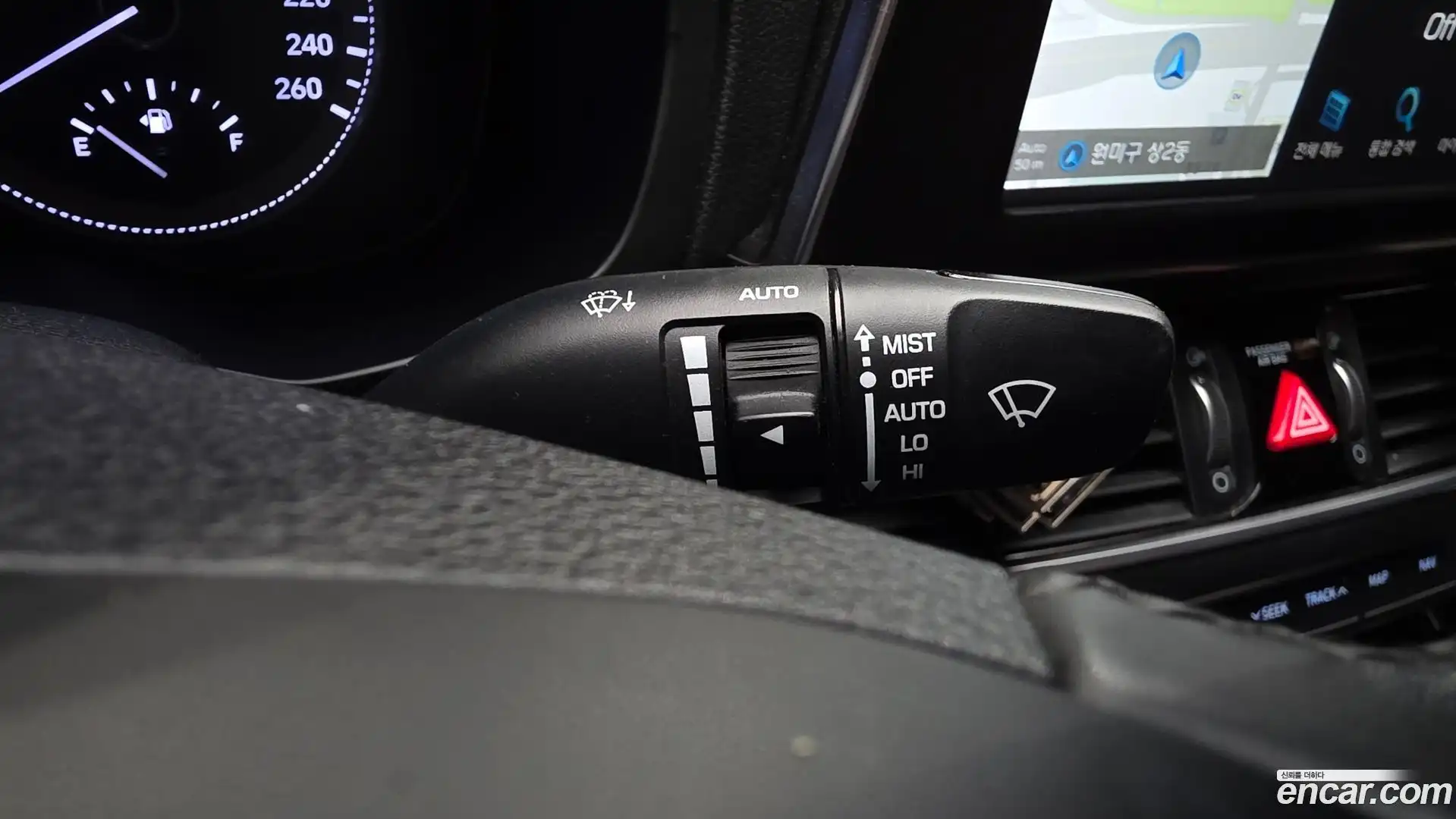 Grandeur Hyundai 2018.11-OPTION-021