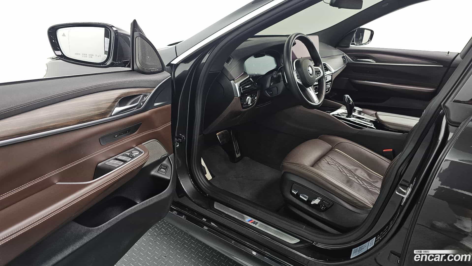 Gran Turismo BMW 2020.9-INNER-010