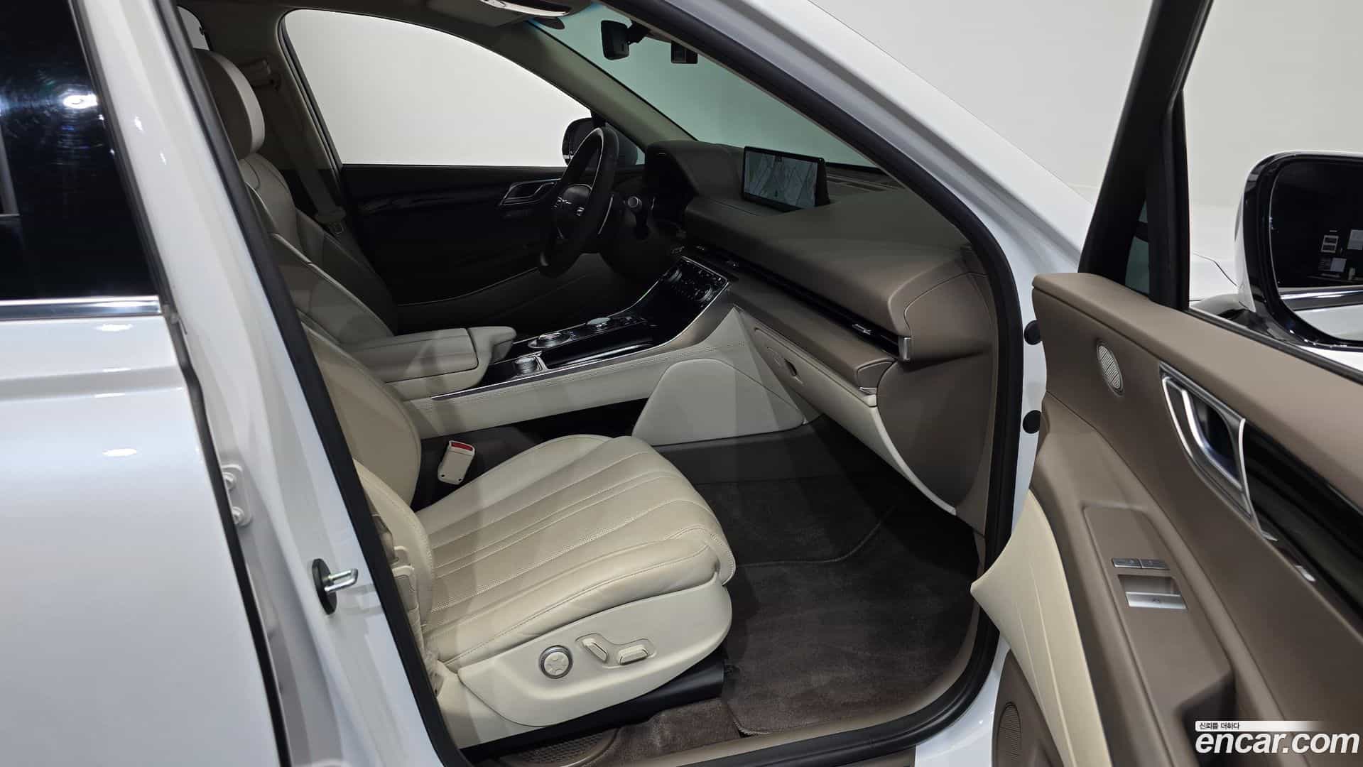 GV80 Genesis 2022.11-INNER-036