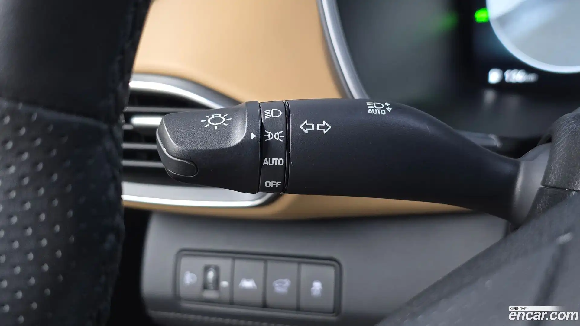 Santafe Hyundai 2023.8-OPTION-048