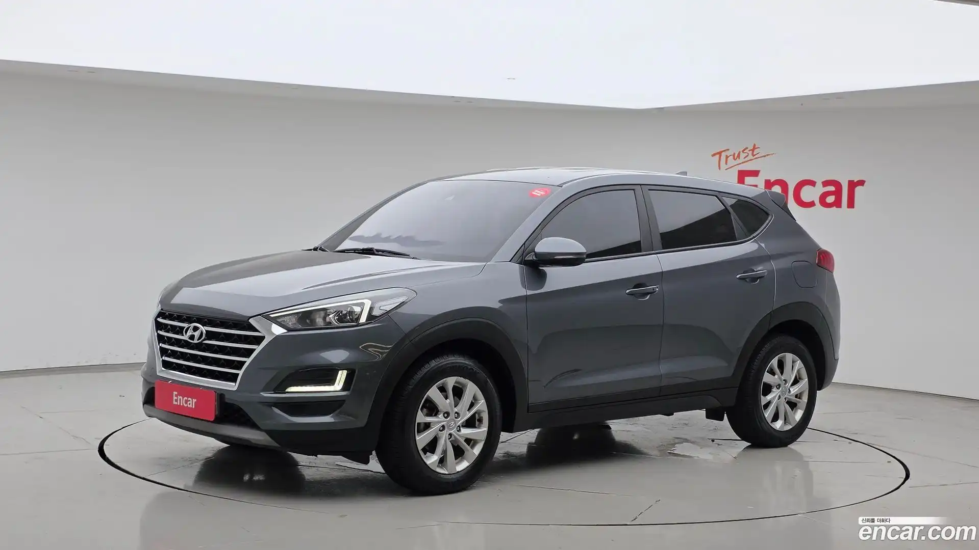 Tucson Hyundai 2019.11-OUTER-001