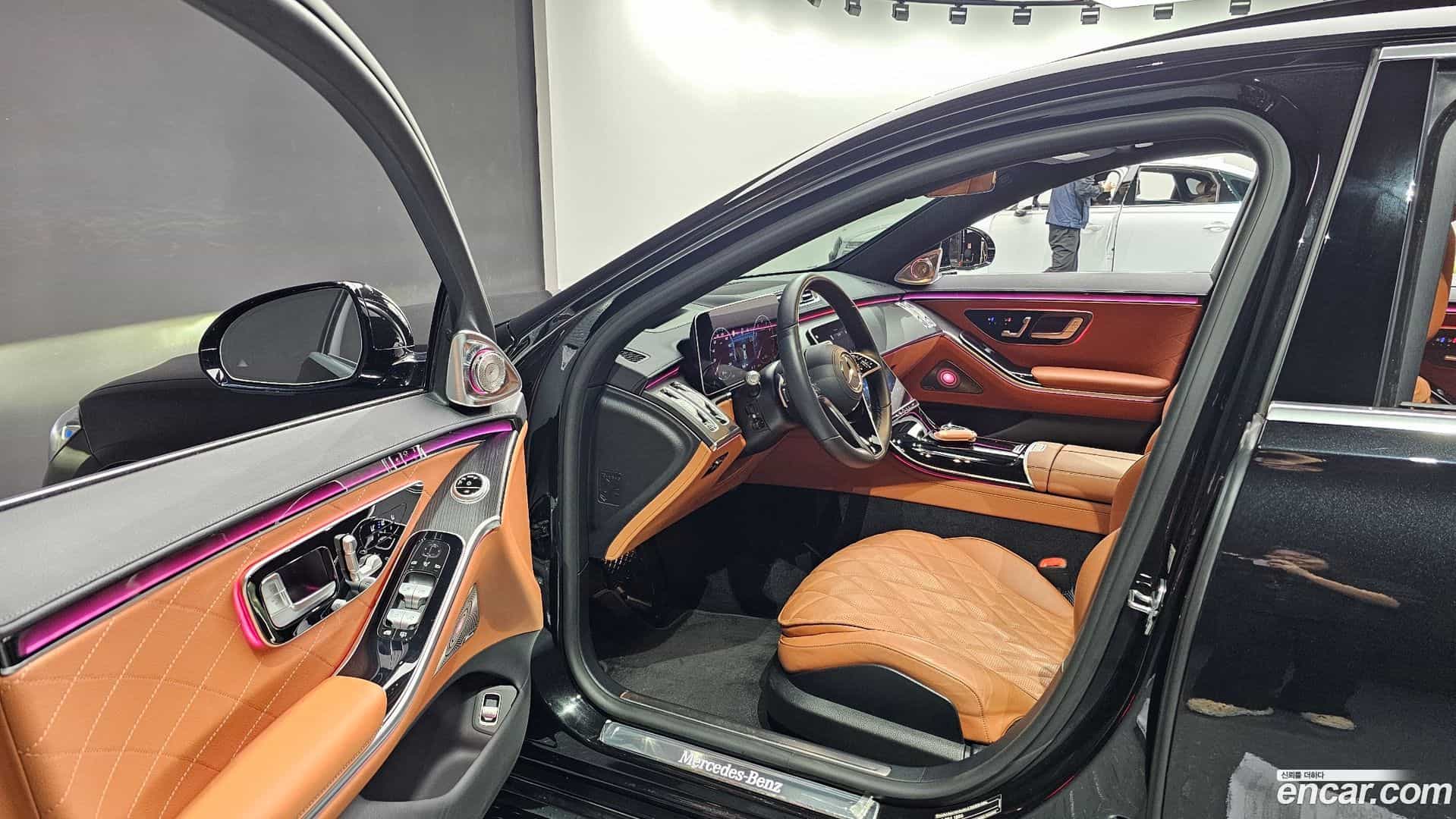 S-Class Mercedes-Benz 2022.7-OPTION-015