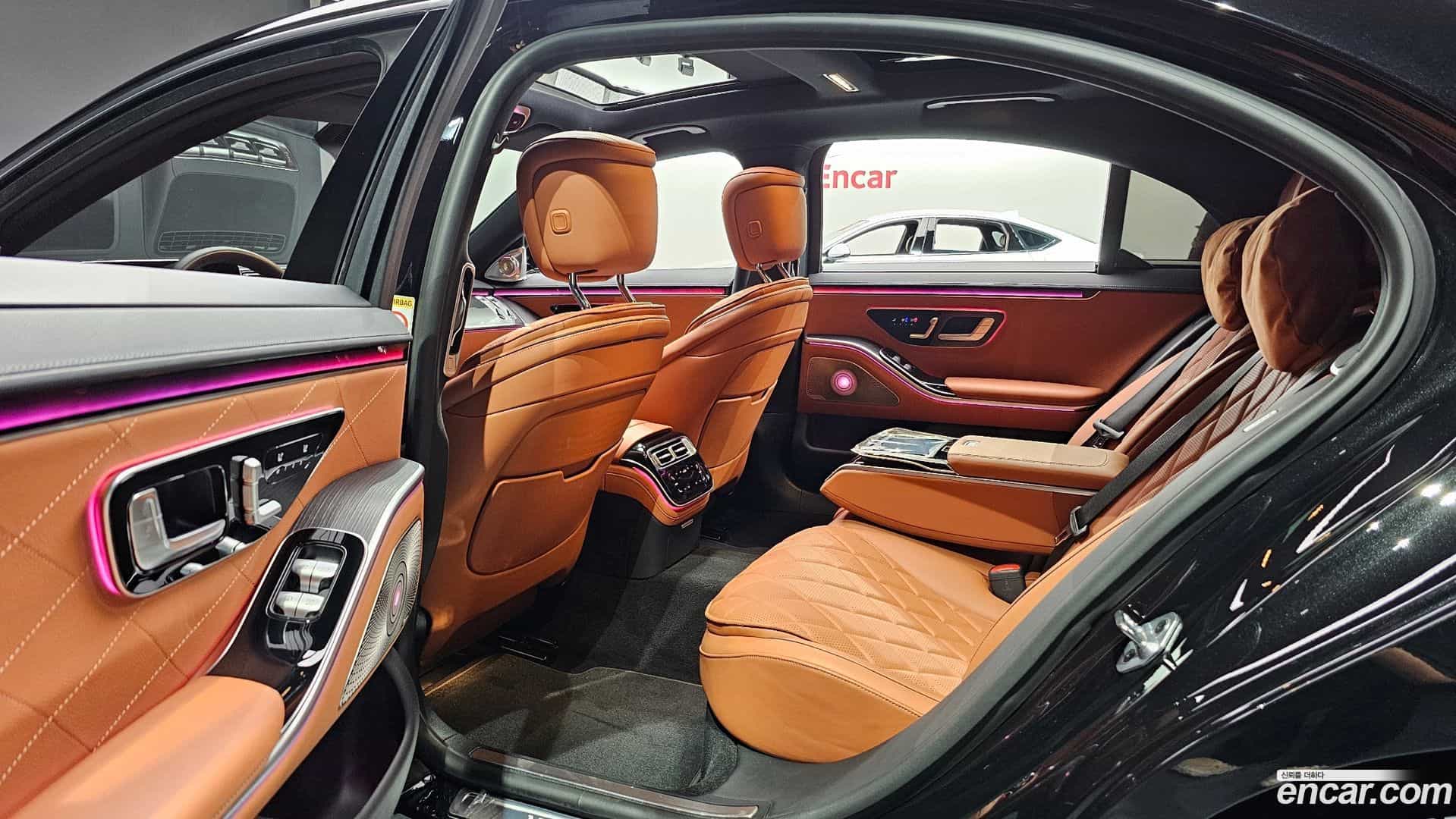 S-Class Mercedes-Benz 2022.7-OPTION-016