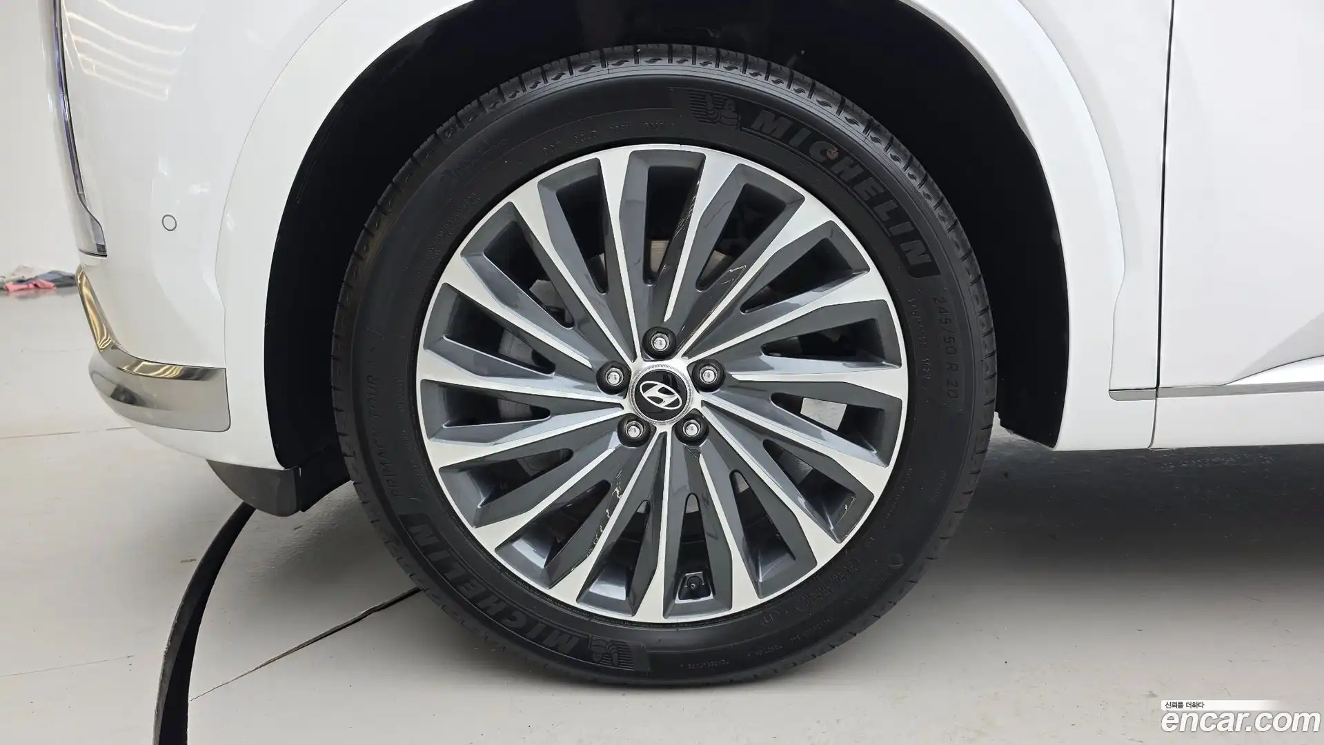 Palisade Hyundai 2024.1-OUTER-005