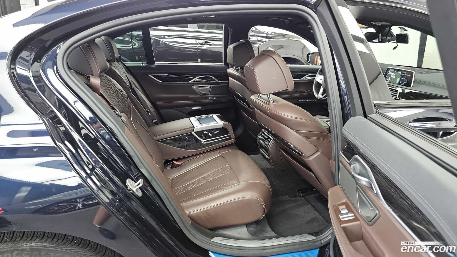 7-Series BMW 2017.1-OPTION-016