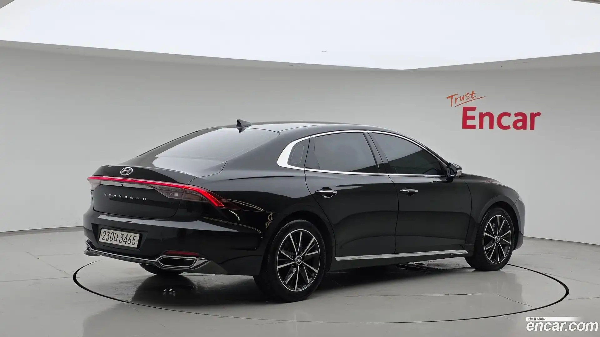 Grandeur Hyundai 2021.1-OUTER-002