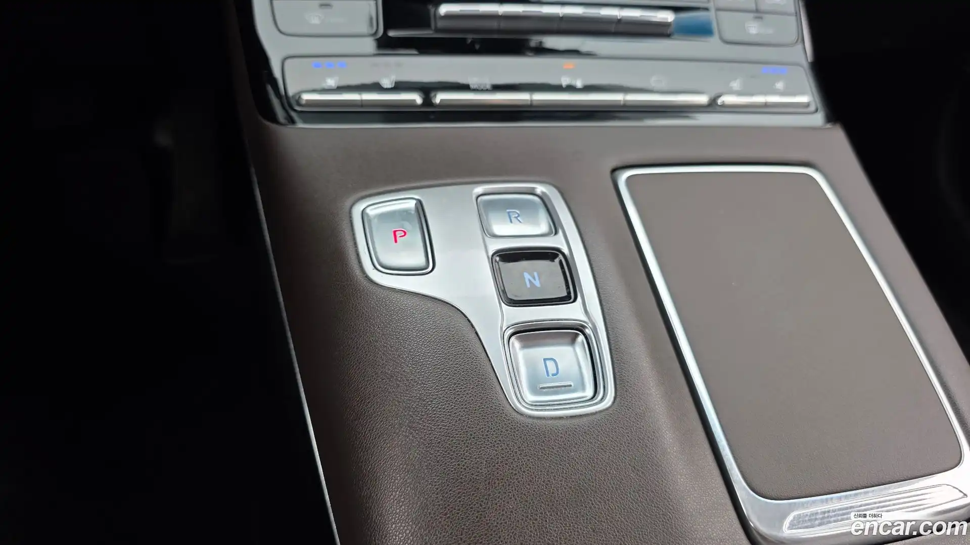 Grandeur Hyundai 2021.1-INNER-009