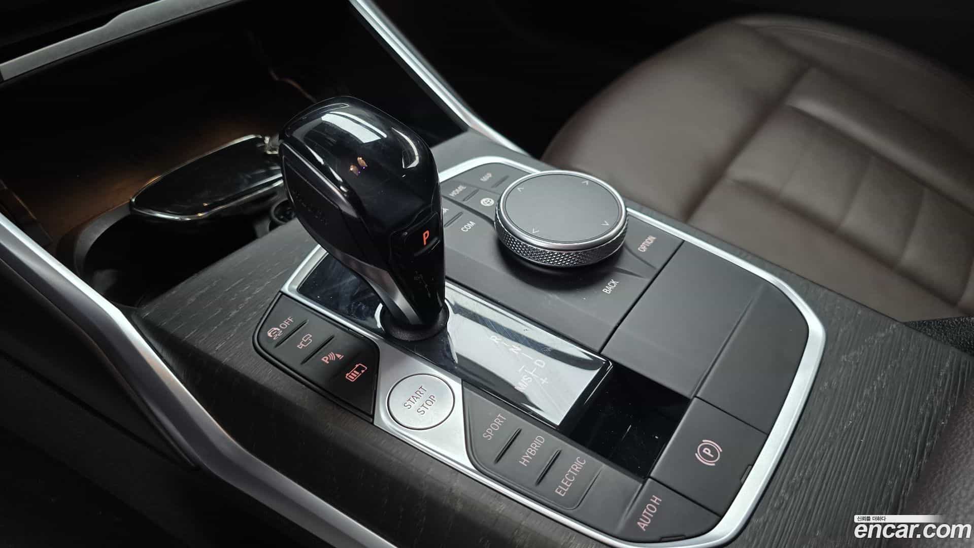 3-Series BMW 2020.11-INNER-009
