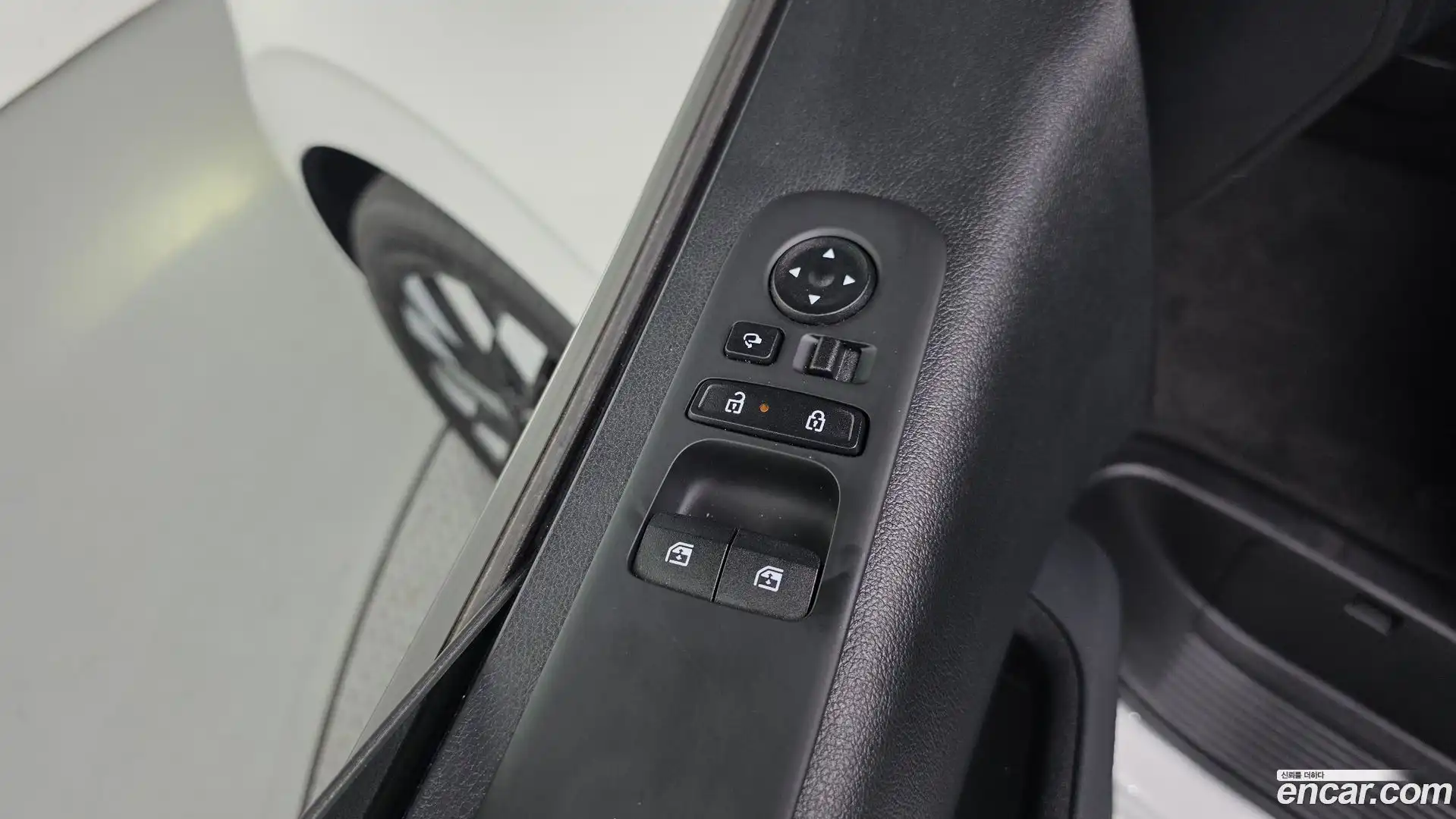 Staria Hyundai 2025.4-OPTION-015