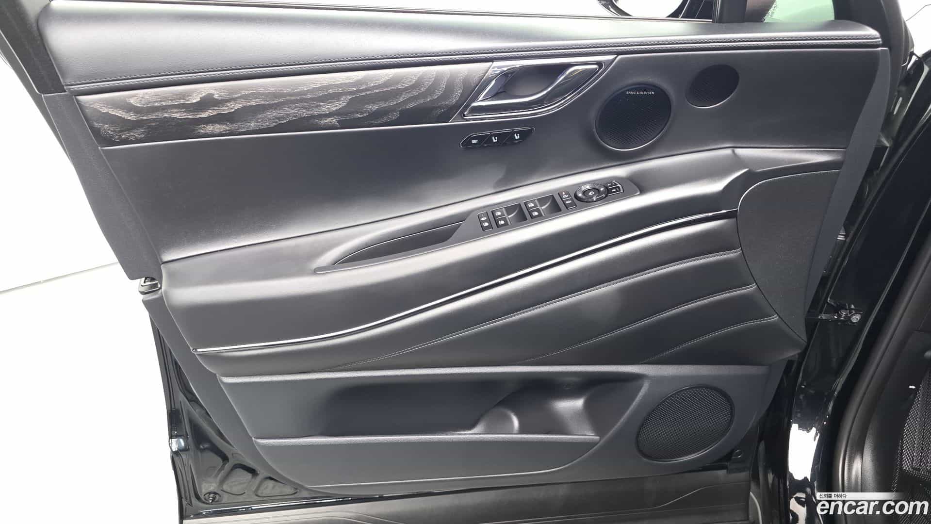 GV80 Genesis 2025.11-INNER-034