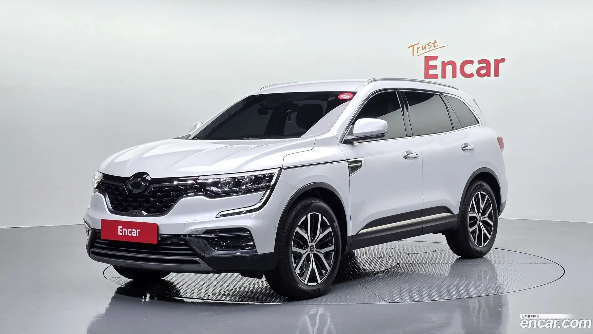 Main__Slider__Photo:QM6 Renault Korea 2022.2-0