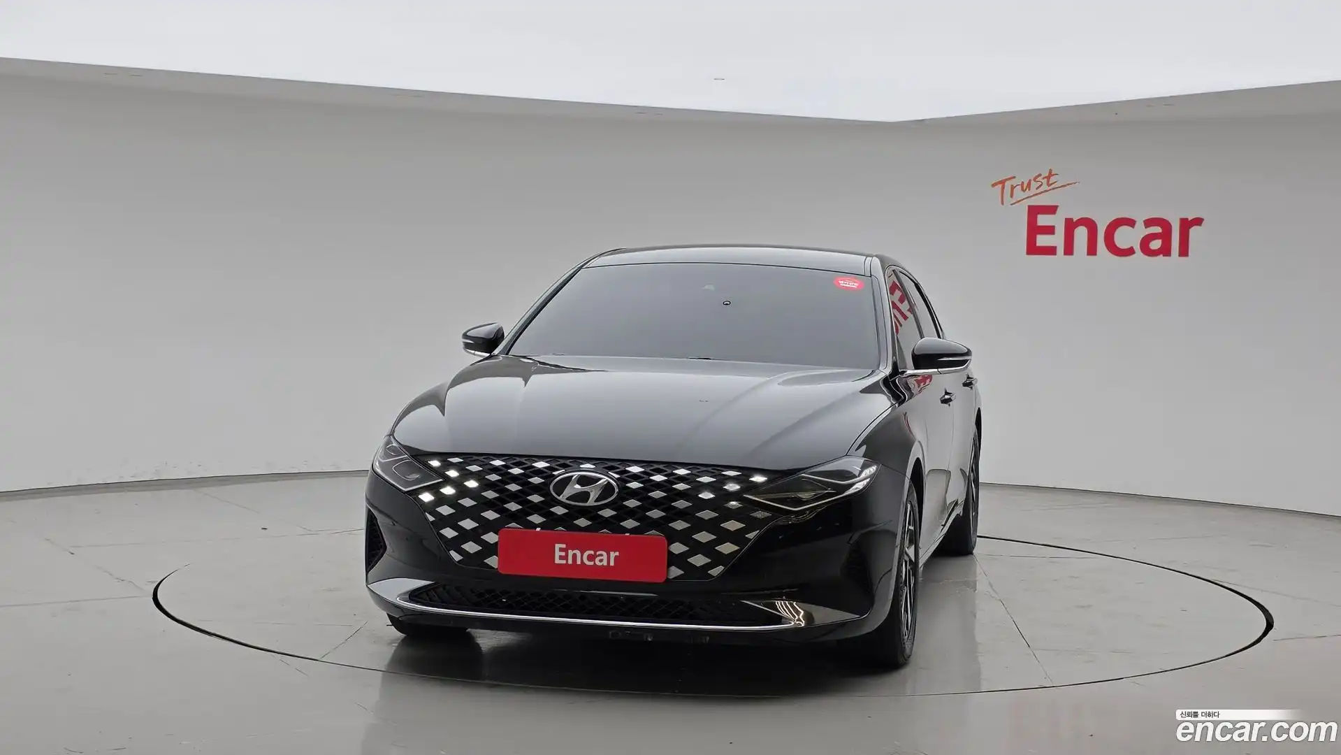 Grandeur Hyundai 2022.4-OUTER-003