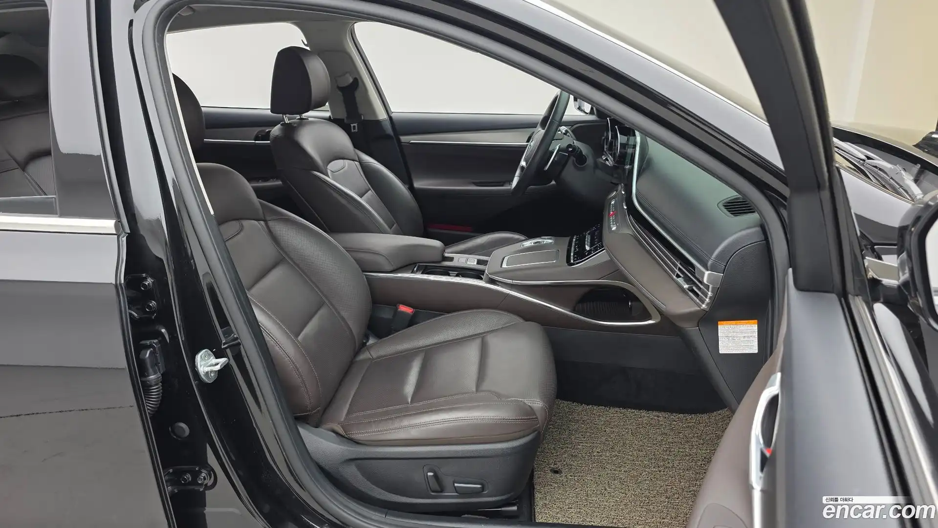 Grandeur Hyundai 2022.4-OPTION-015