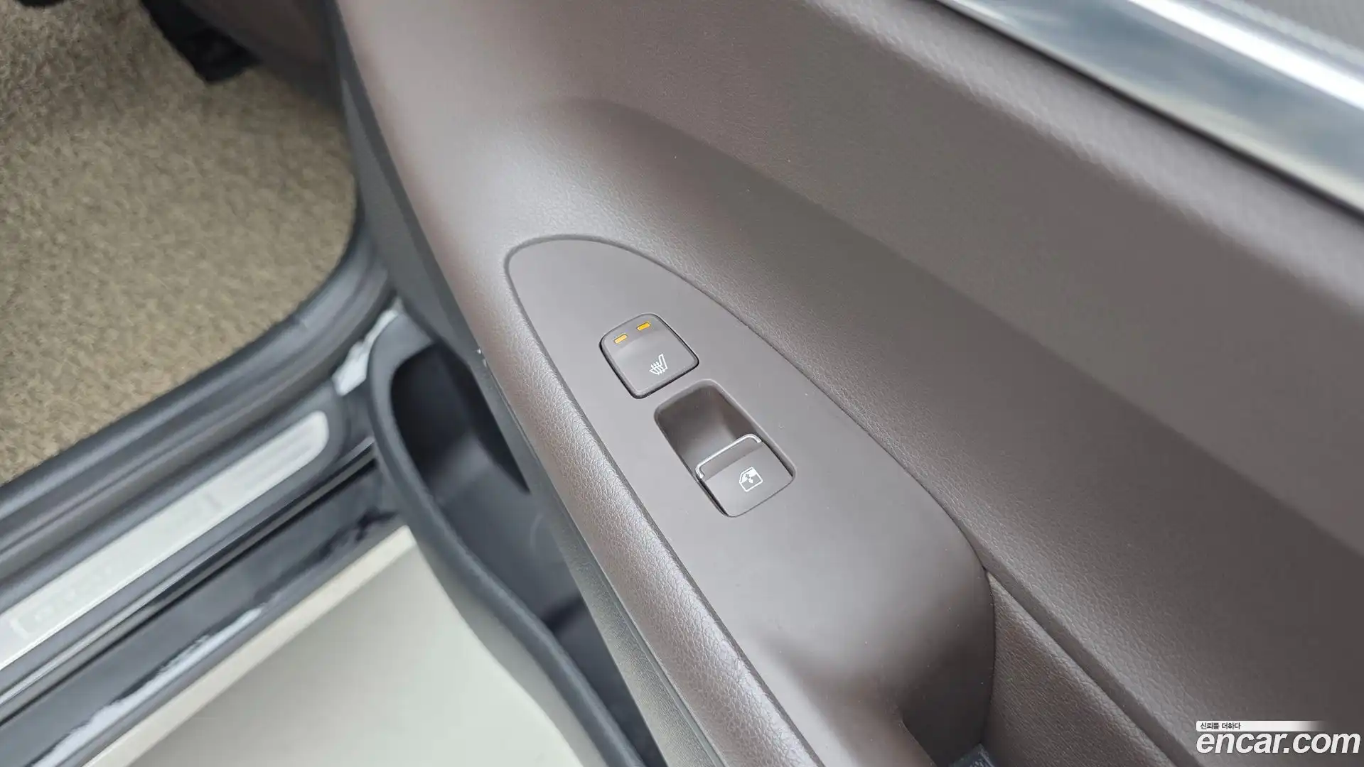 Grandeur Hyundai 2022.4-OPTION-023